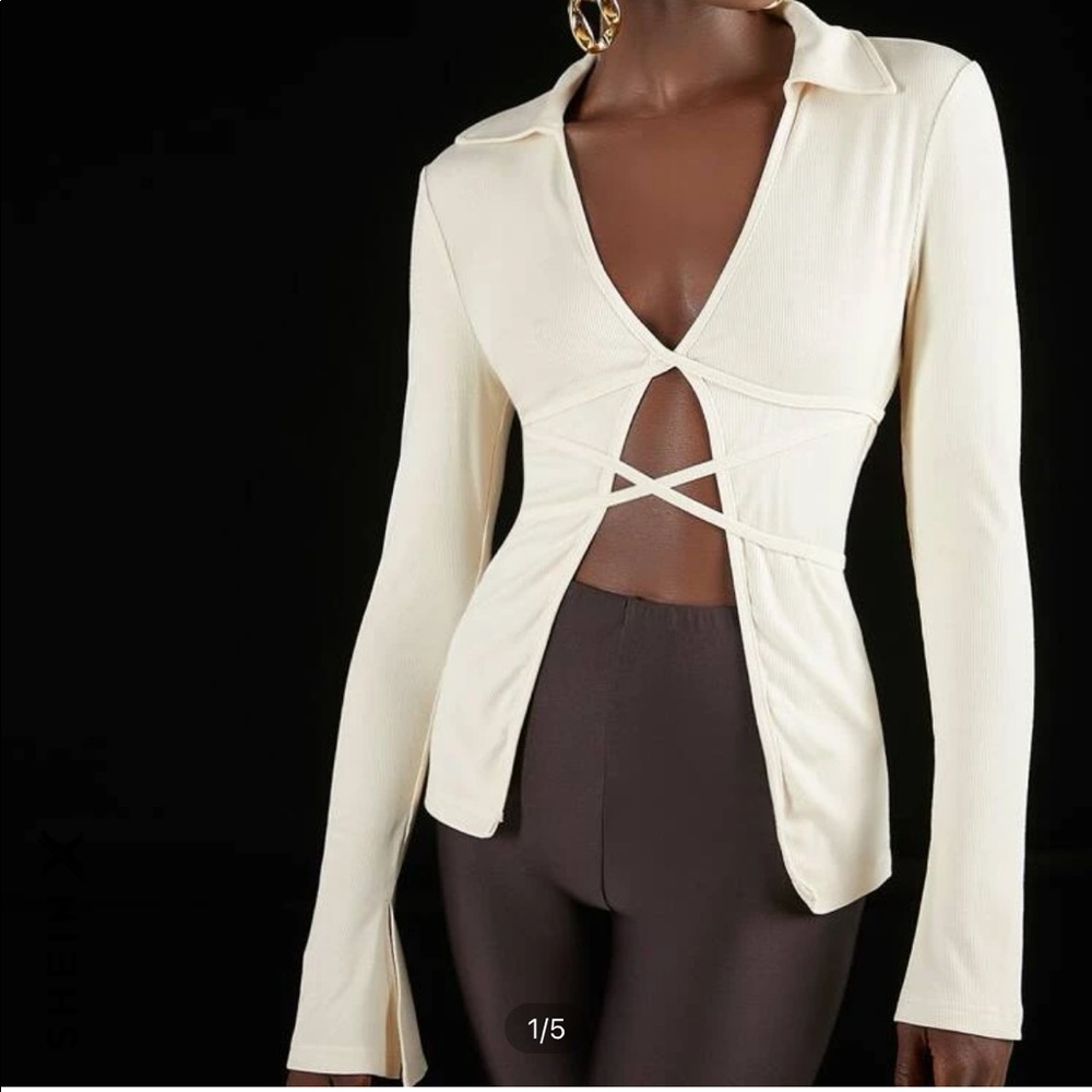 Split sleeves lace up waist top - Picture 1 of 3